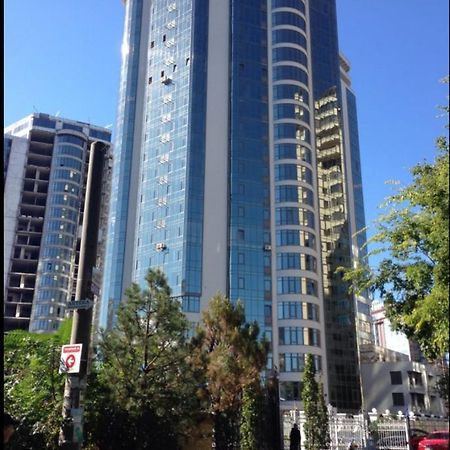 Arcadia- Gagarin Plaza 5/2 Odessa Exterior foto